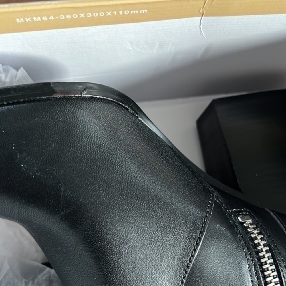 Michael Kors Bootie - Picture 15 of 15